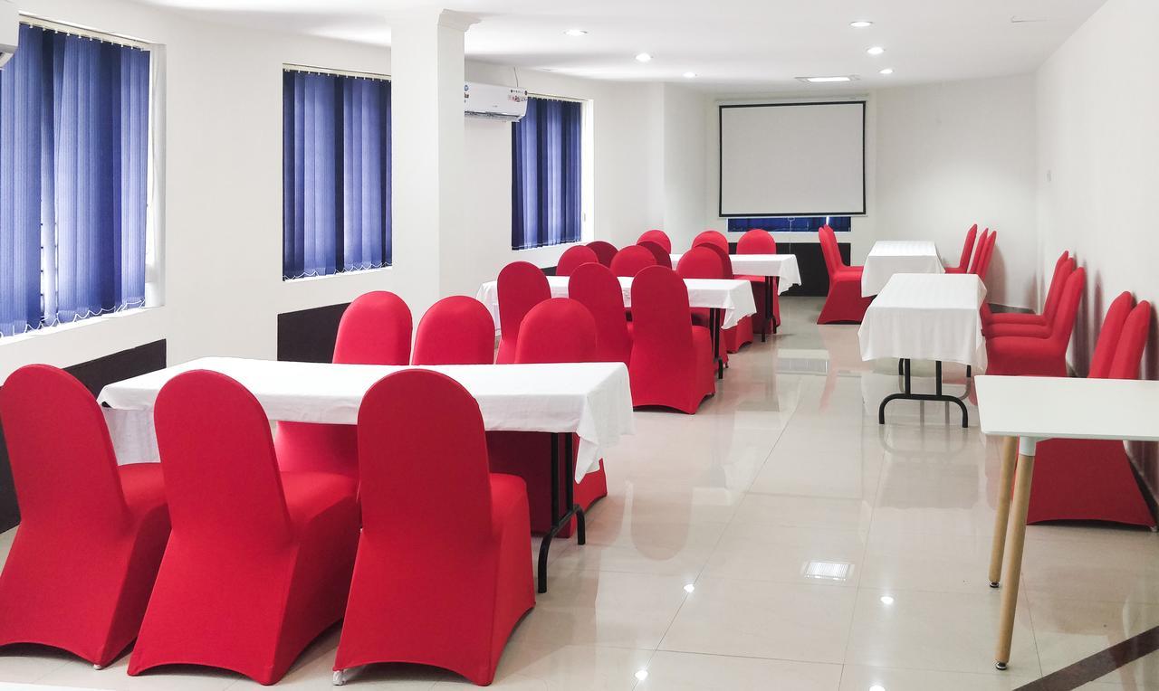 Treebo Trend Adrak Hotel Thiruvananthapuram Luaran gambar